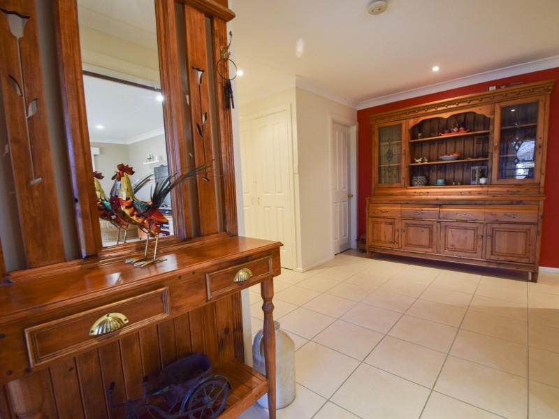 63 Hills Street, Young NSW 2594