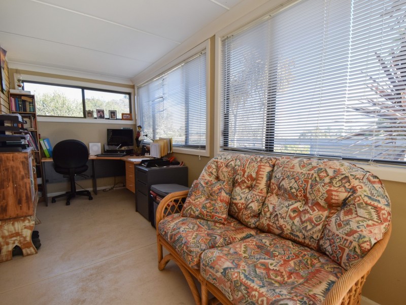 63 Hills Street, Young NSW 2594