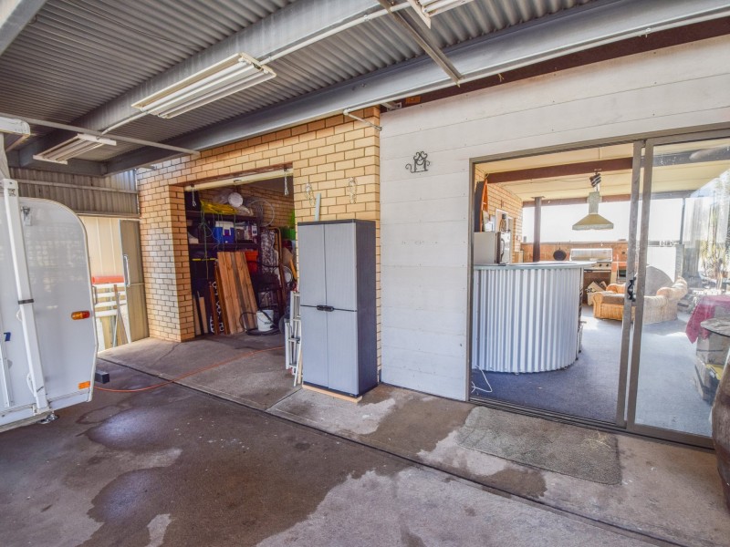 63 Hills Street, Young NSW 2594