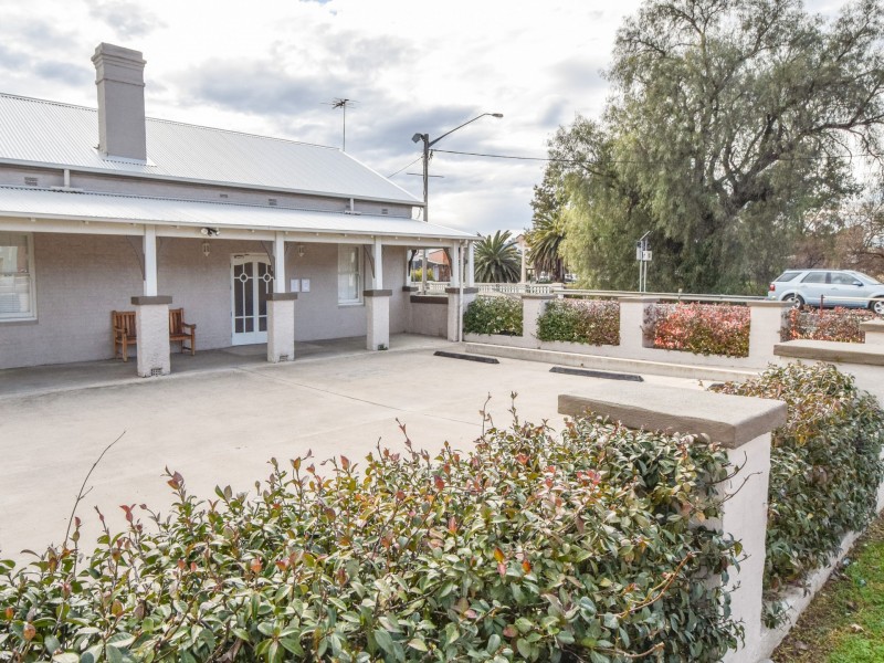 1 Dundas Street, Young NSW 2594