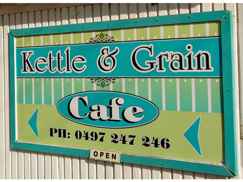 Kettle & Grain/1 Campbell Street, Young NSW 2594