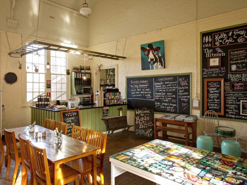 Kettle & Grain/1 Campbell Street, Young NSW 2594