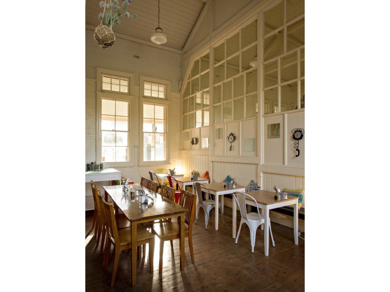 Kettle & Grain/1 Campbell Street, Young NSW 2594