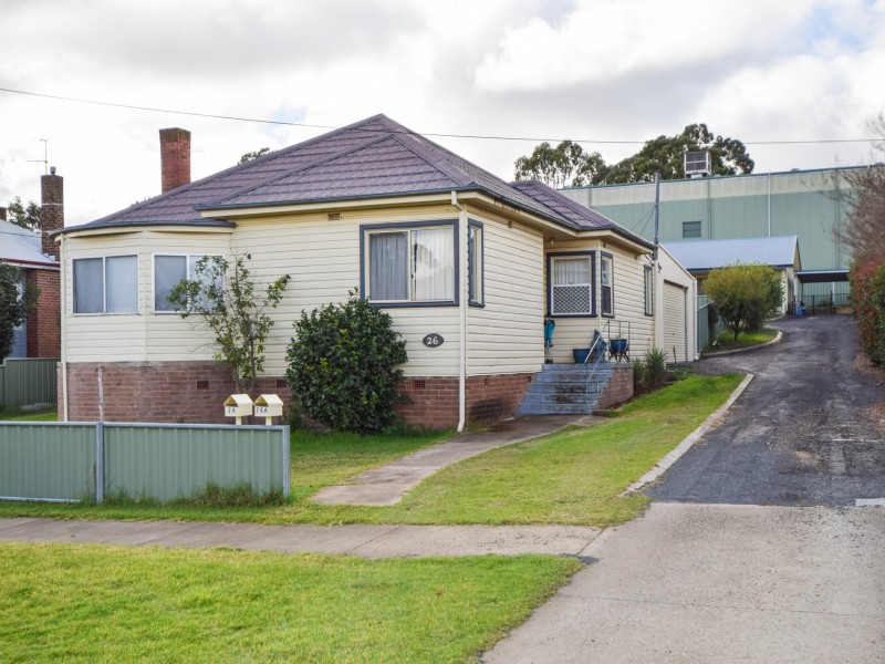 26 Mclerie Street, Young NSW 2594
