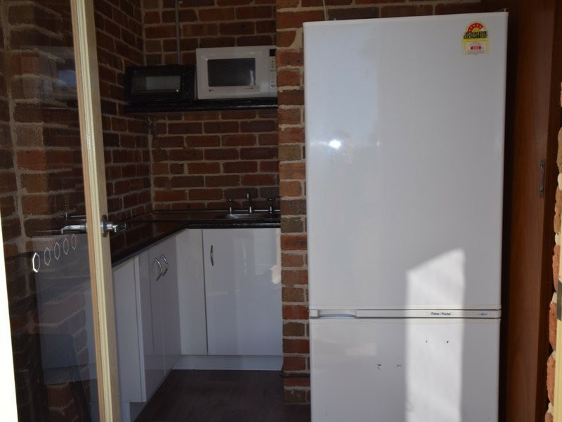 574 Henry Lawson Way, Young NSW 2594