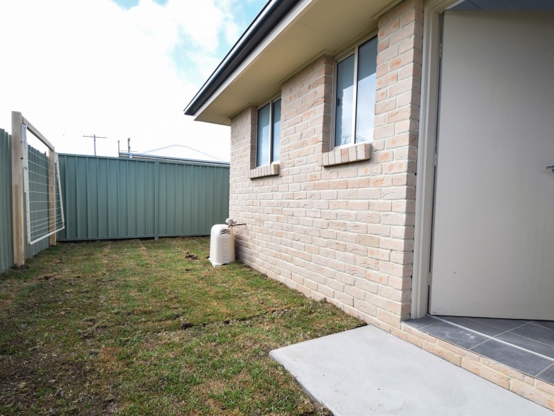 Unit 3/1 Patterson Ave, Young NSW 2594