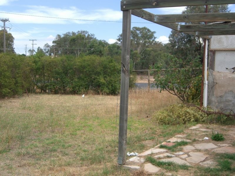 7 CHILLINGSWORKS ROAD, Young NSW 2594