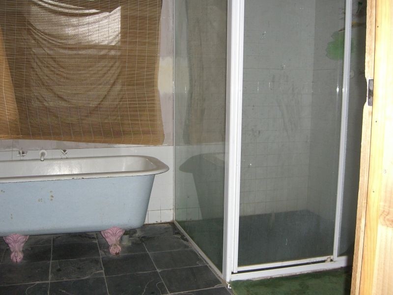 7 CHILLINGSWORKS ROAD, Young NSW 2594