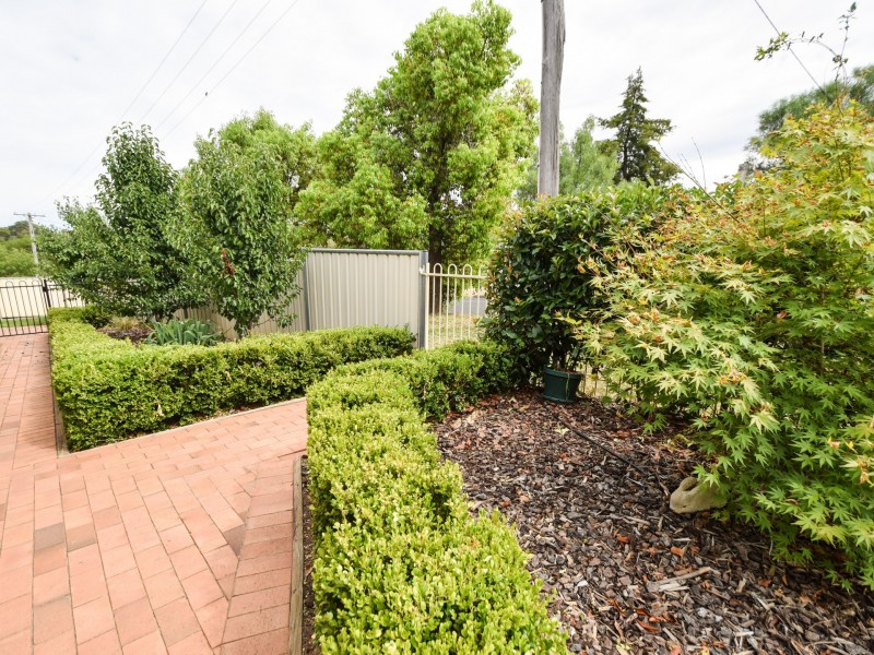 23 Elizabeth Street, Young NSW 2594