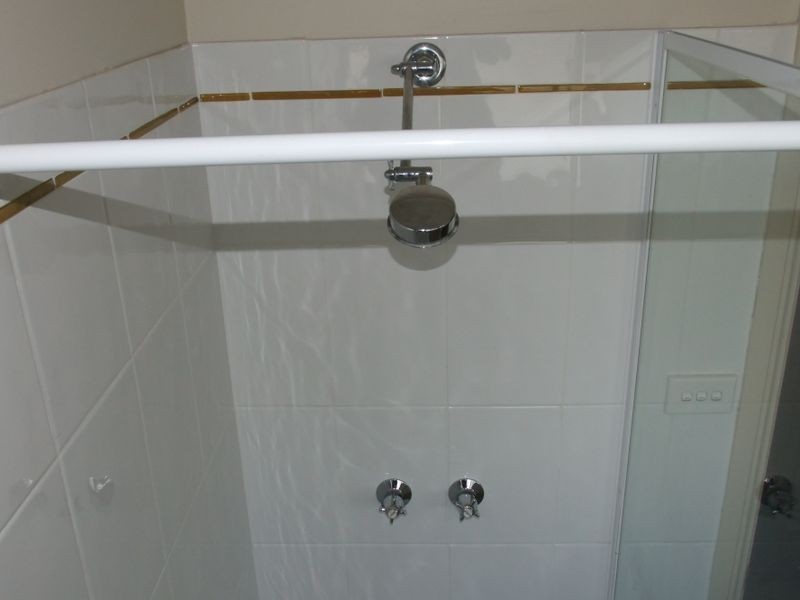 17 Cook Crescent, Young NSW 2594