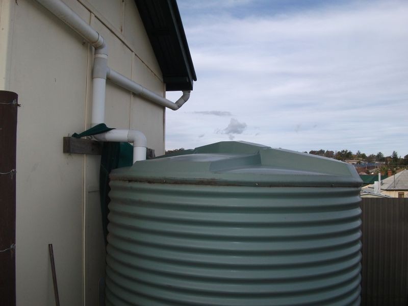 16 Lynch Street, Young NSW 2594