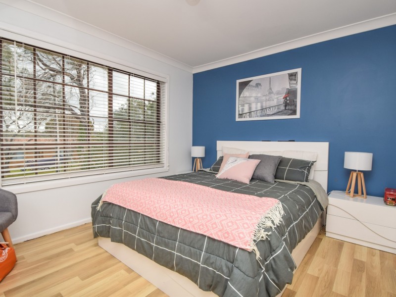 9 Hardy Avenue, Young NSW 2594