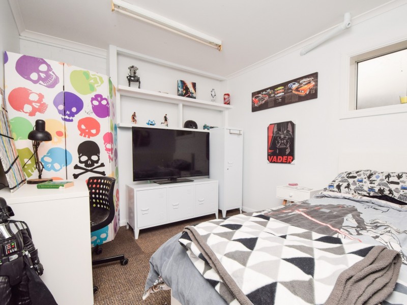 9 Hardy Avenue, Young NSW 2594