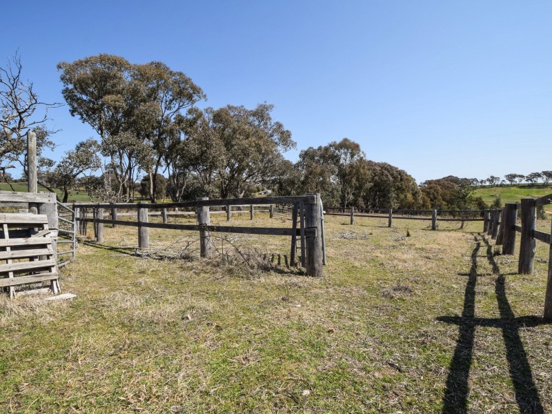 23 Warks Road, Young NSW 2594