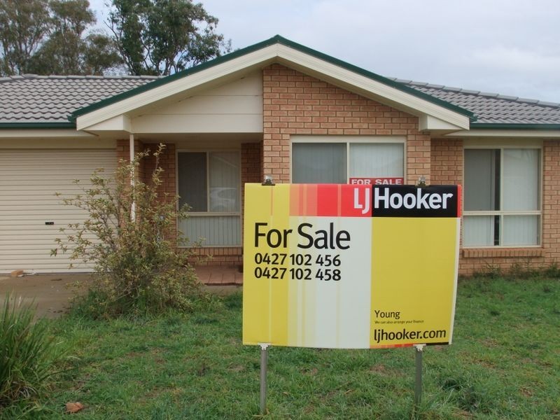 7 Parkview Cresent, Harden NSW 2587