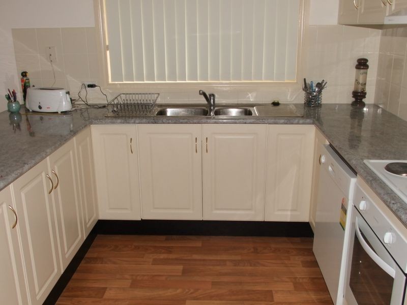 7 Parkview Cresent, Harden NSW 2587