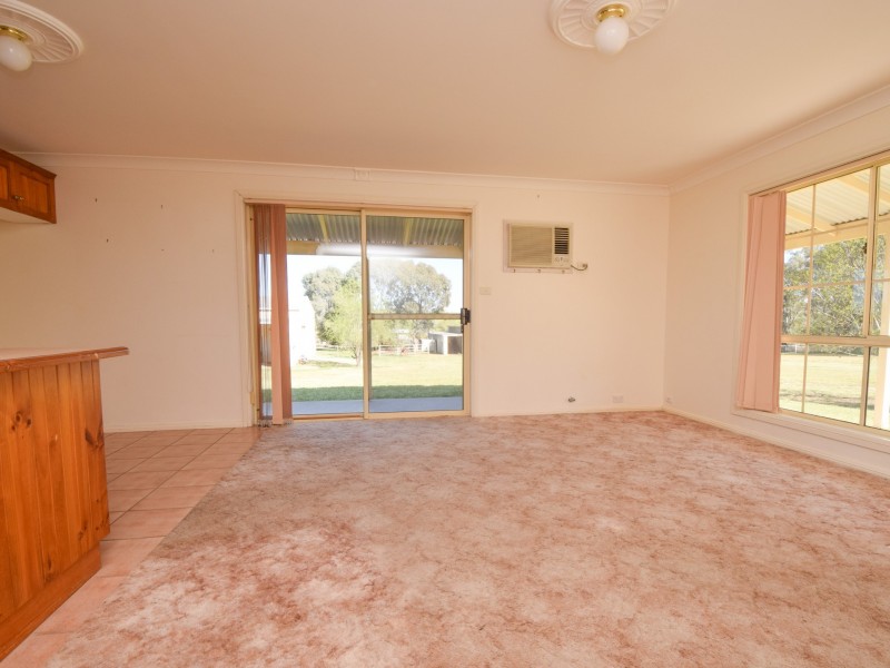 147 Milly Milly Lane, Young NSW 2594