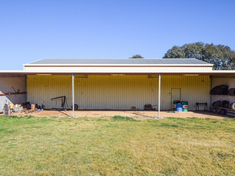 147 Milly Milly Lane, Young NSW 2594