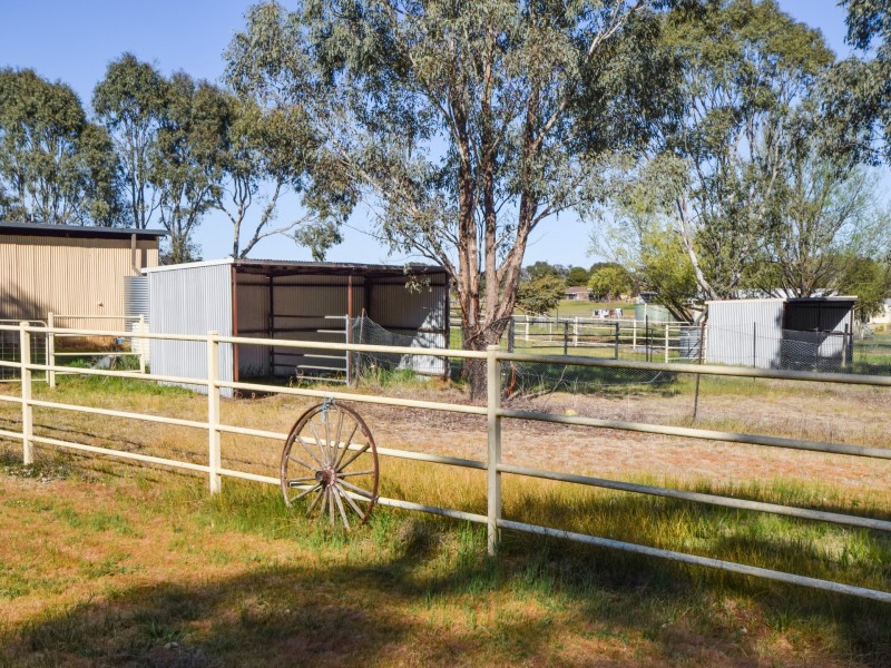 147 Milly Milly Lane, Young NSW 2594