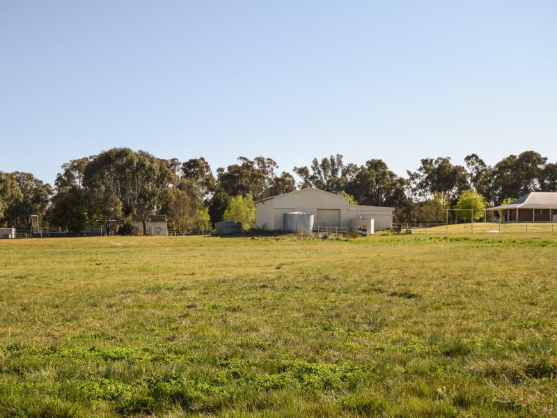 147 Milly Milly Lane, Young NSW 2594