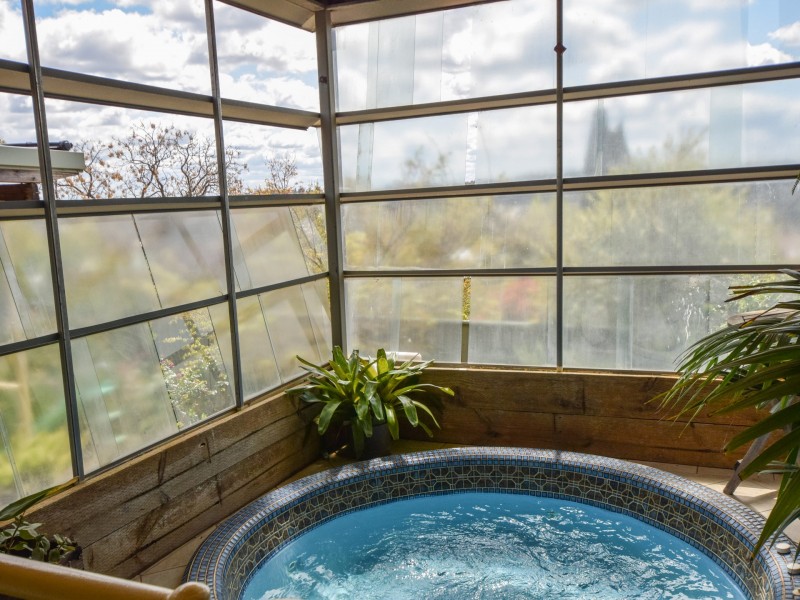 11 White Street, Young NSW 2594