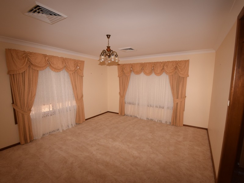 45 Back Creek Road, Young NSW 2594