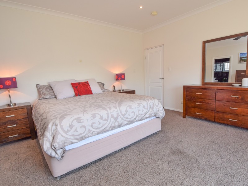41 Petticoat Lane, Young NSW 2594