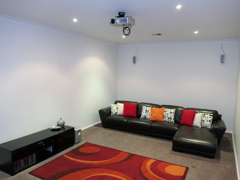 41 Petticoat Lane, Young NSW 2594