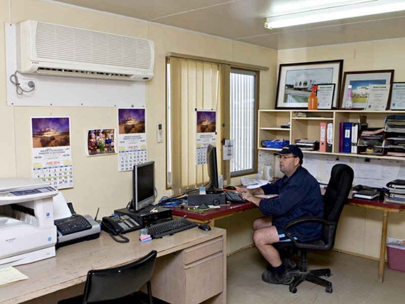 00 West Street, Young NSW 2594