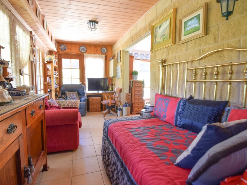 47 Tierneys Road, Young NSW 2594