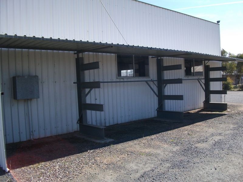 75 Old Temora Rd, Young NSW 2594