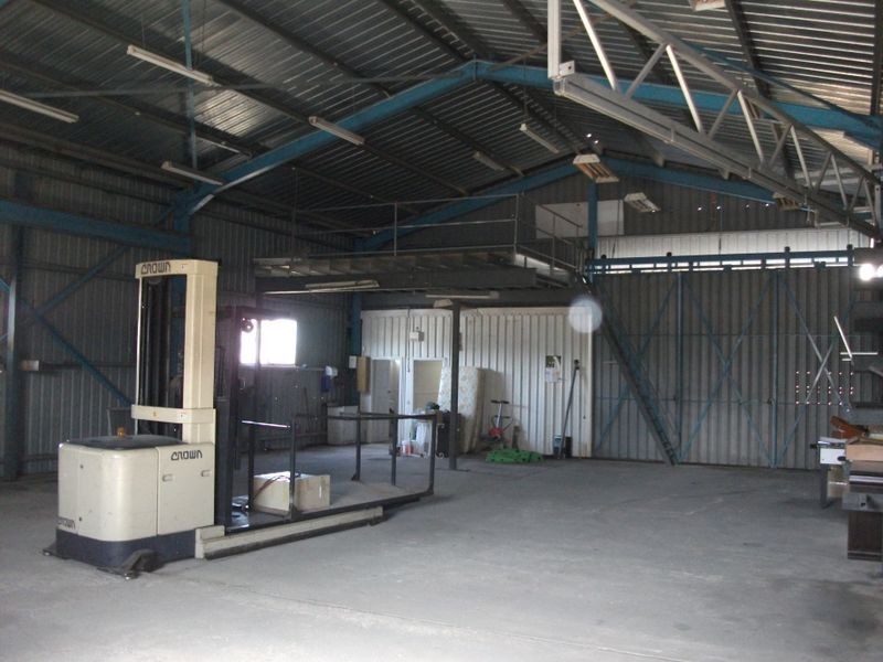 75 Old Temora Rd, Young NSW 2594