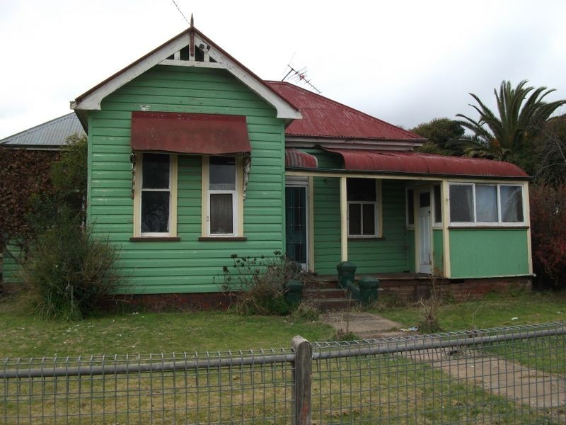 103 Nasmyth Street, Young NSW 2594