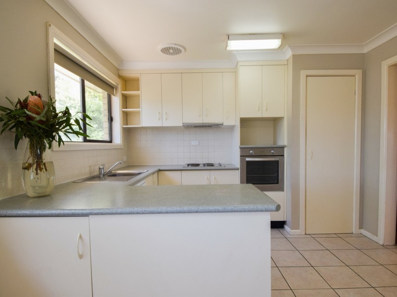 26 Taylor Road, Young NSW 2594