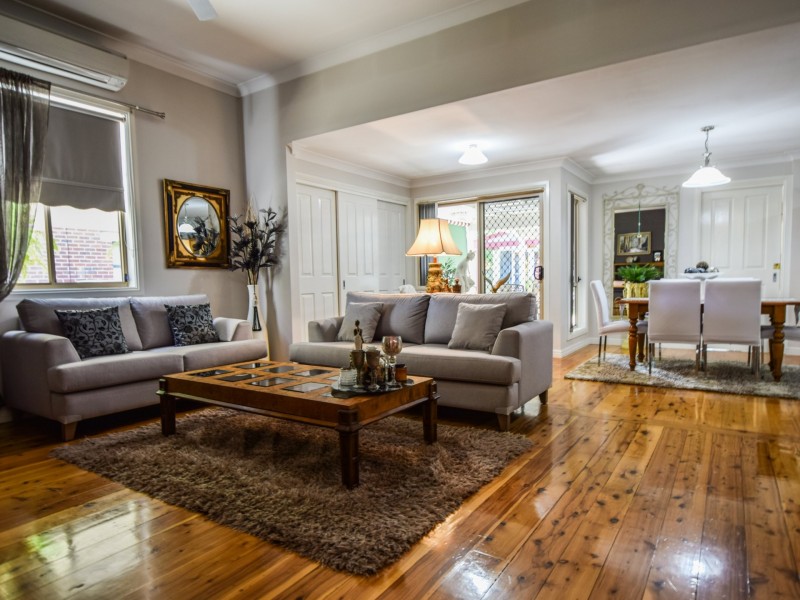 5 Marina Street, Young NSW 2594