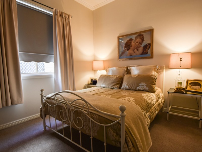 5 Marina Street, Young NSW 2594