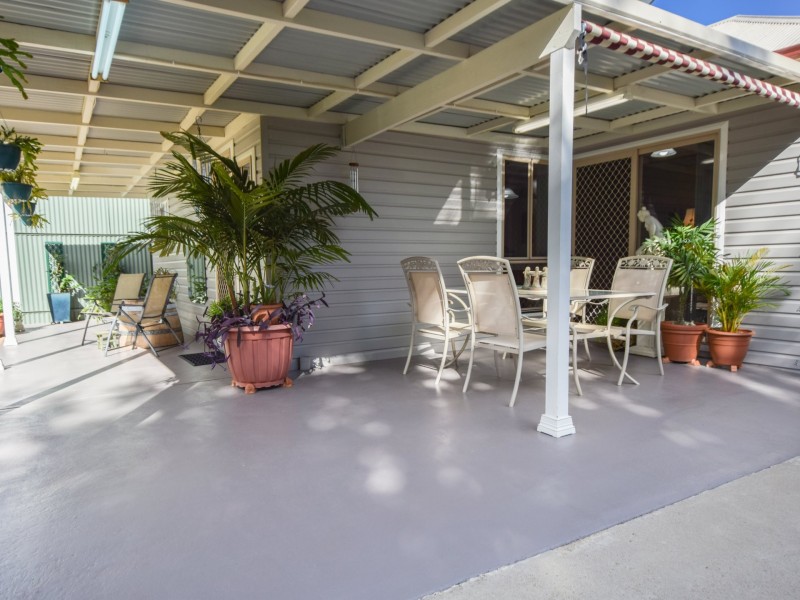 5 Marina Street, Young NSW 2594