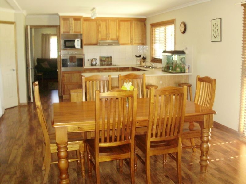 99 Spring Creek Road, Young NSW 2594