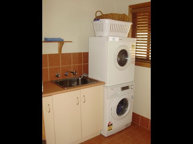 99 Spring Creek Road, Young NSW 2594