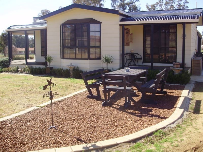 99 Spring Creek Road, Young NSW 2594