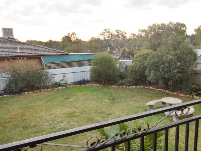 25 Elizabeth Street, Young NSW 2594