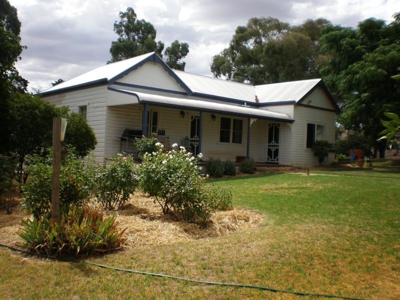 00 Bernies Rd, Young NSW 2594