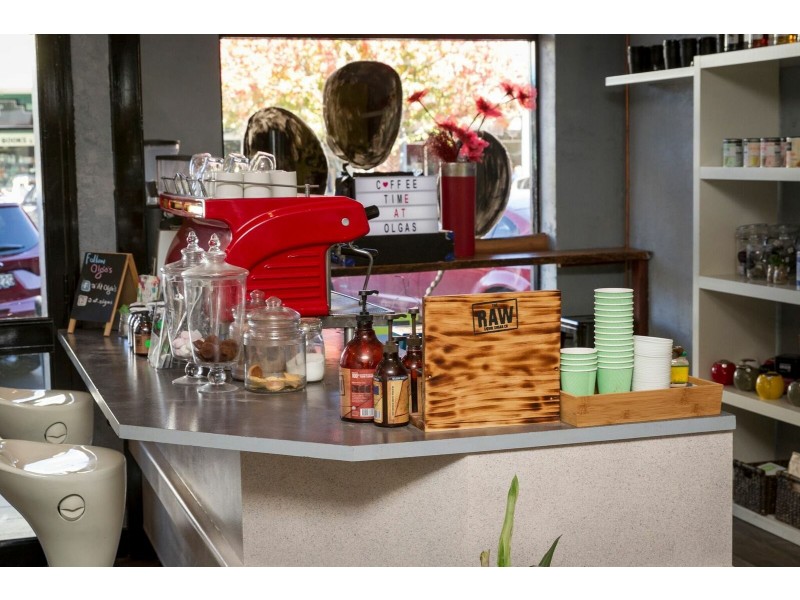 95 Boorowa Street, Young NSW 2594