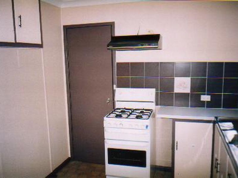 5 Monteagle Street, Young NSW 2594