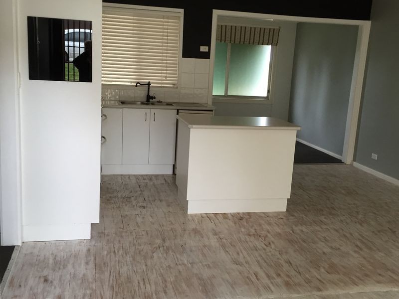 3 Milong Street, Young NSW 2594