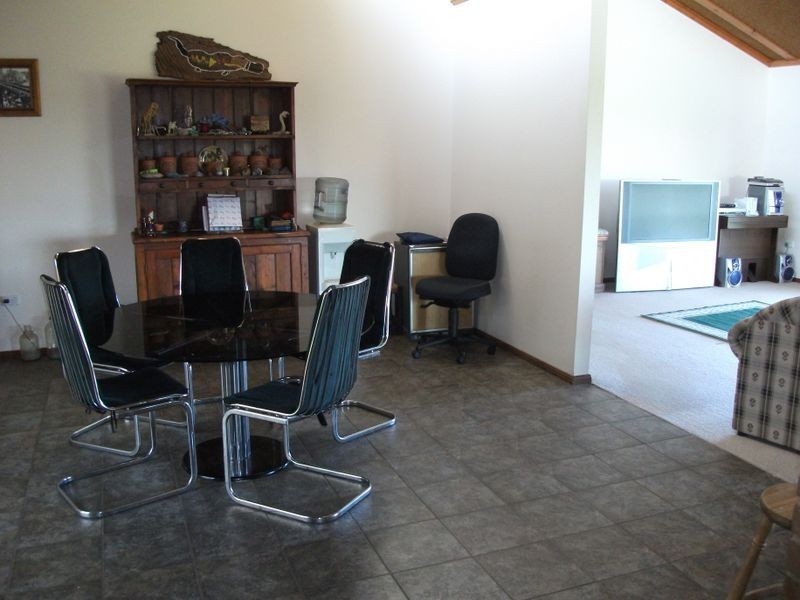 42 Batinichs Road, Young NSW 2594