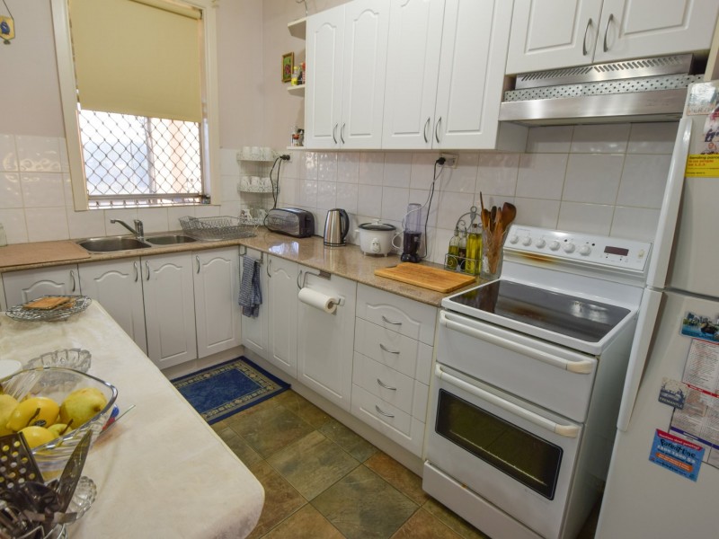 157 Edwards Street, Young NSW 2594