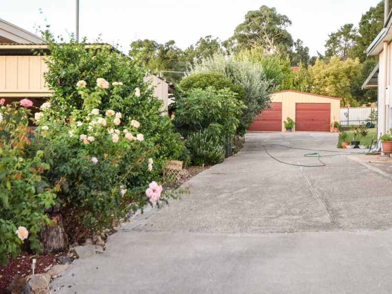 157 Edwards Street, Young NSW 2594
