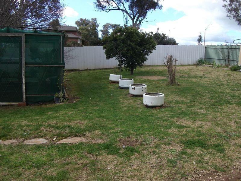 3 Cherry Court, Young NSW 2594