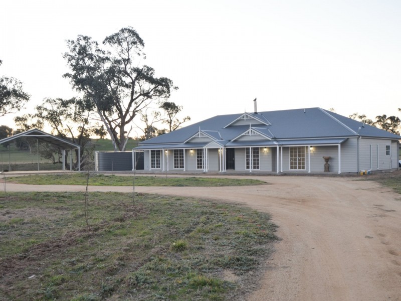 187 Milly Milly Lane, Young NSW 2594